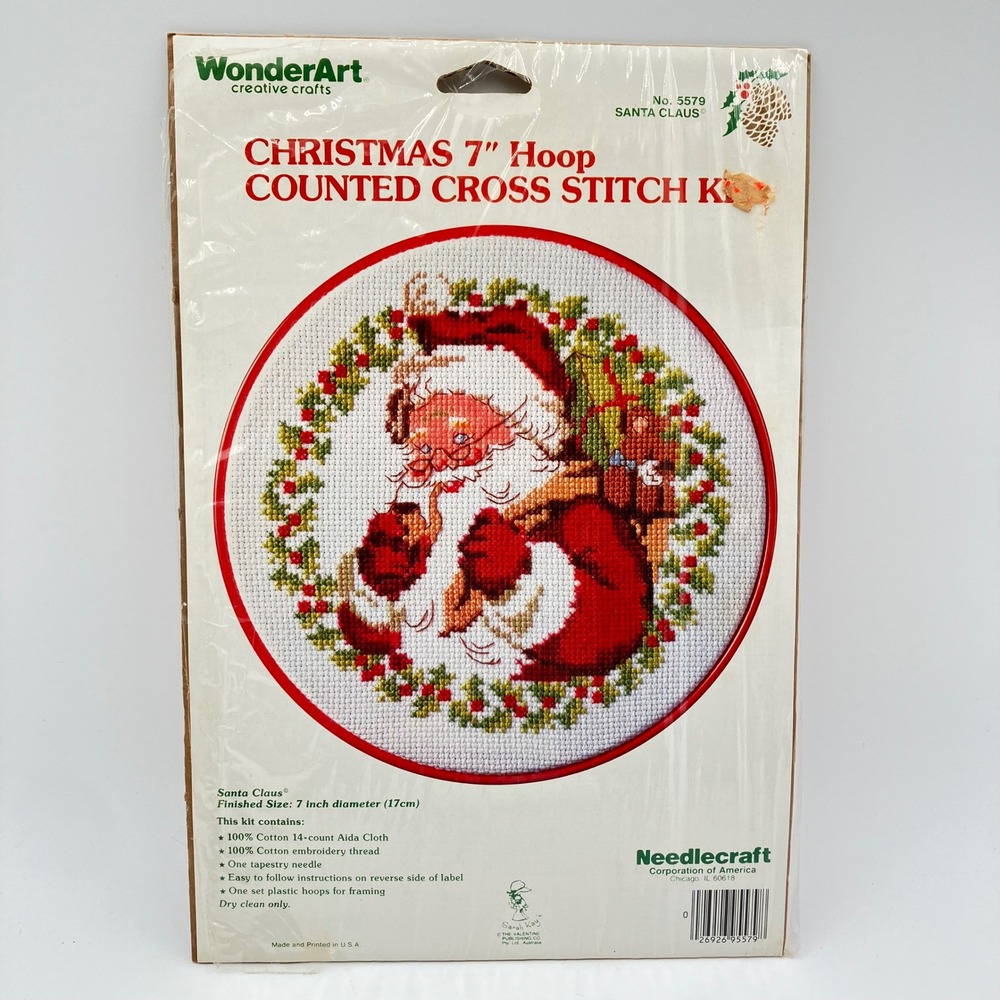 Vintage WonderArt Christmas Santa Claus 7" Hoop Counted Cross Stitch Kit 5579